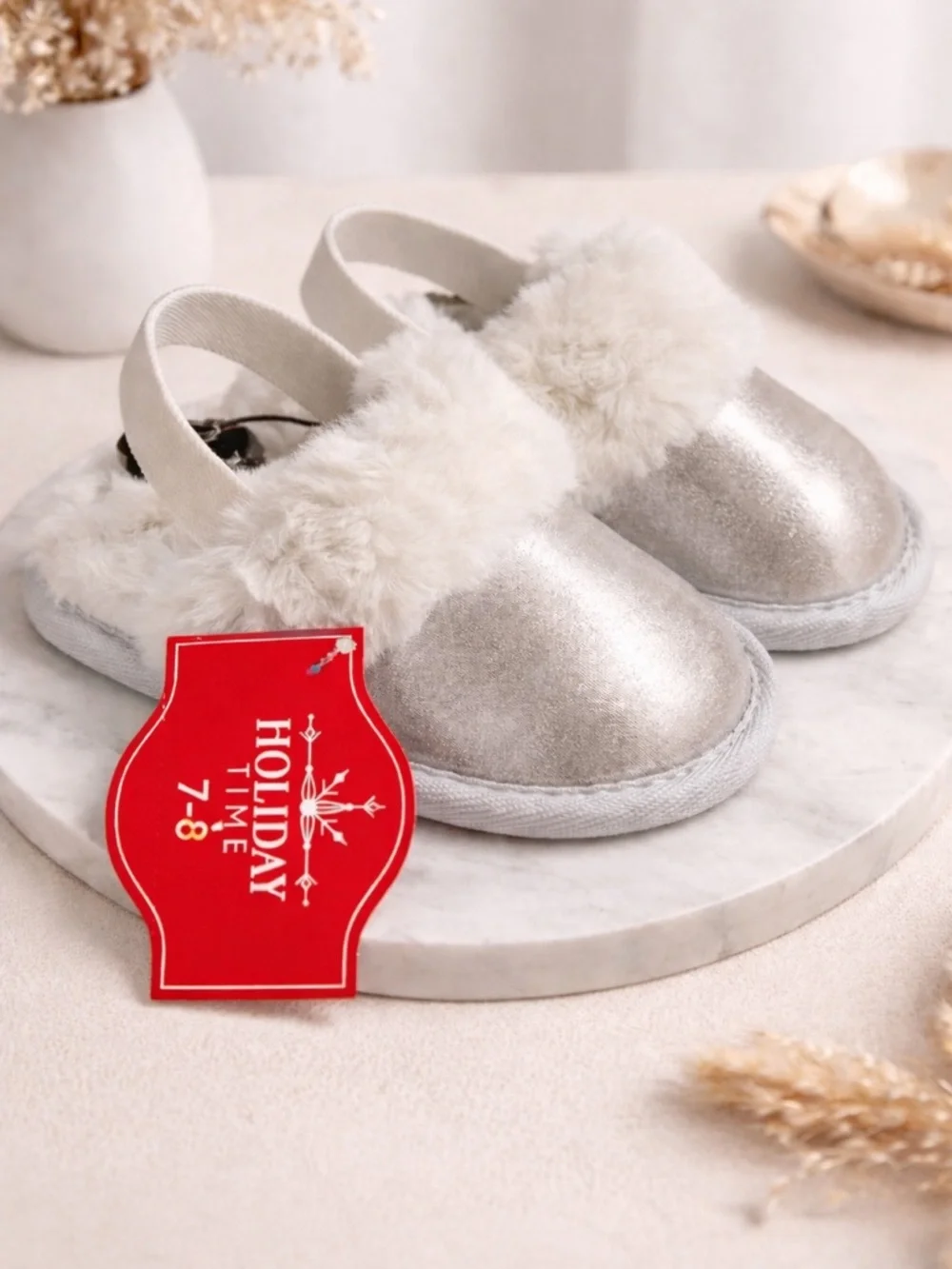 Girls Silver Faux Fur Slippers 7/8 Cozy Soft Plush Winter Shoes Cute Sparkle